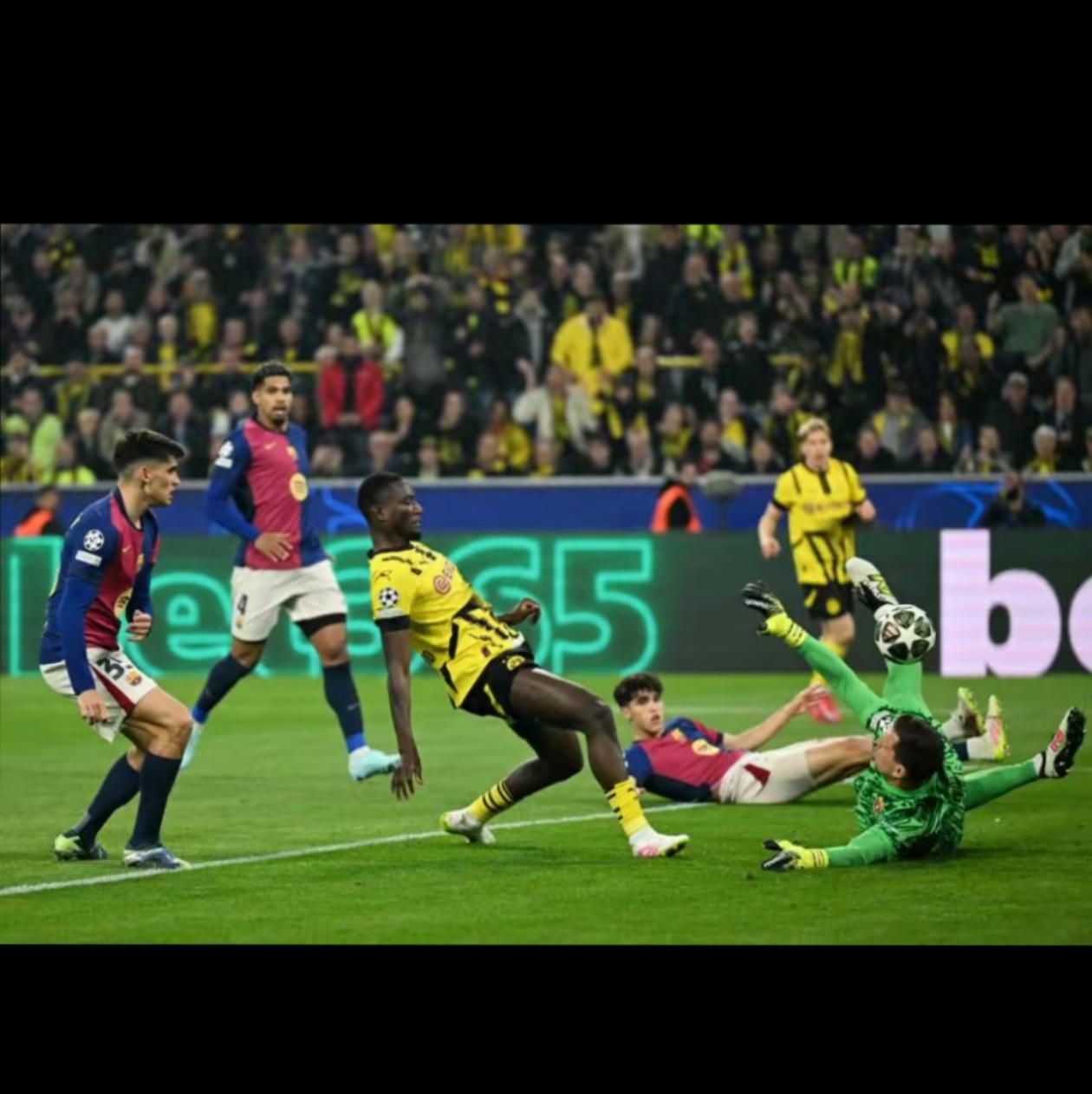 星空体育平台巴塞罗那迎欧联关键赛，今夜复出首秀，震撼外界，团队化学反应显著的简单介绍